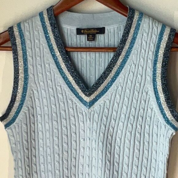 Brooks Brothers Cabled V Neck Sweater Vest with Sparkle Trim. Light Blue. XS. Pr - Picture 6 of 9